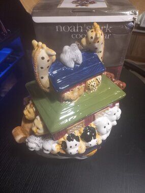 Jay Import Noah’s Ark Ceramic Cookie Jar